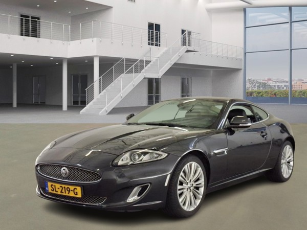 Jaguar Xk — 1/8