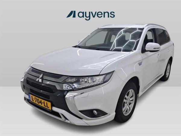 Mitsubishi Outlander — 1/8