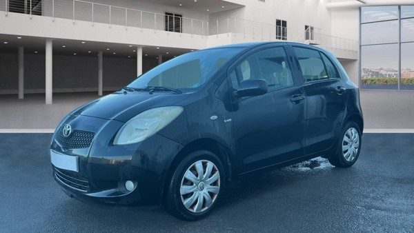 Toyota Yaris NaviMedia — 1/8