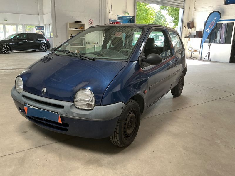 Renault Twingo 1.2 — 1/8