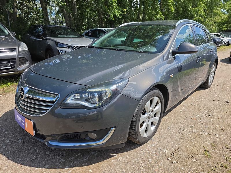 Opel Insignia Sports Tourer 2.0 CDTI — фото 1