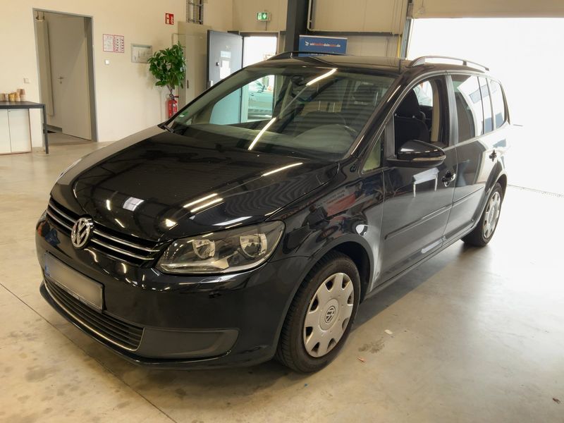 Volkswagen Touran 1.4 TSI — 1/8