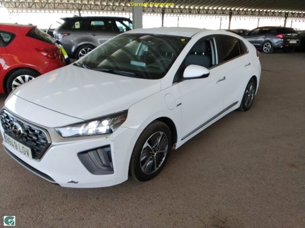 Hyundai Ioniq phev — 1/8