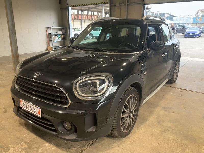 MINI Countryman Cooper — 1/8