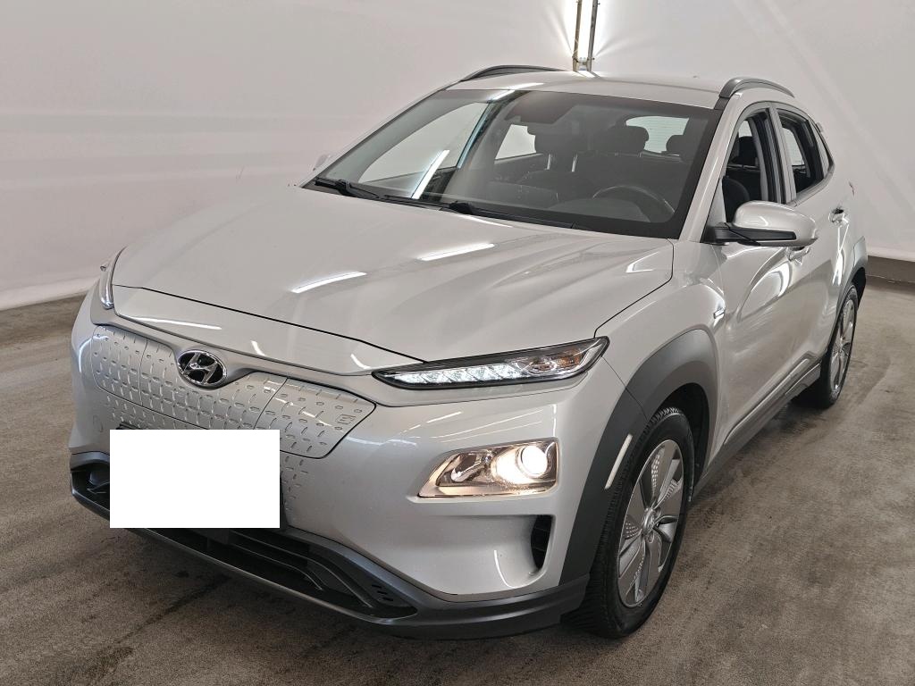Hyundai Kona electric drive 150 kW — 1/8
