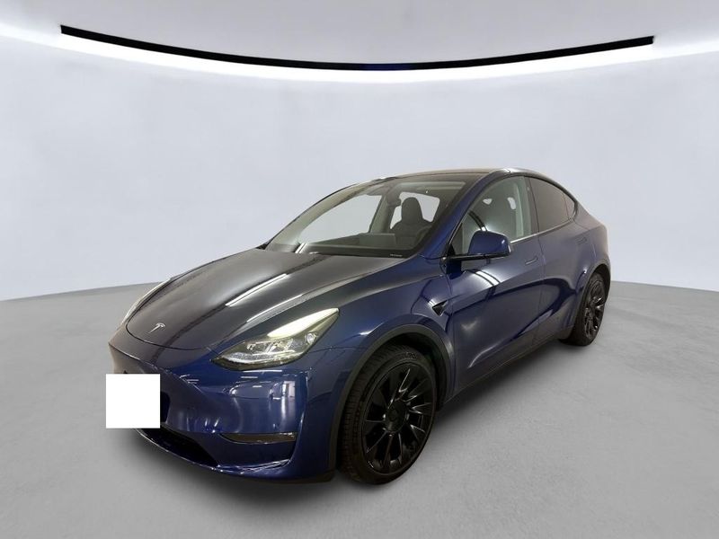 Tesla Model Y Max Range — 1/7