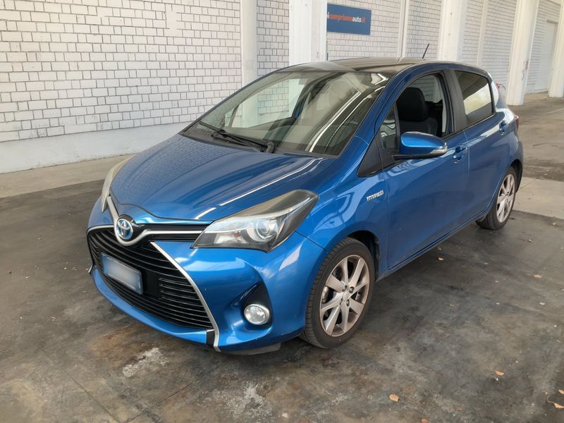 Toyota Yaris 1.5 Hybrid — фото 1