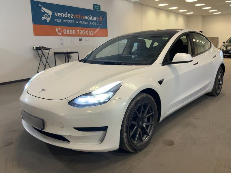Tesla Model 3 Standard Range Plus — 1/8