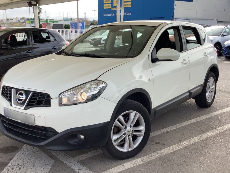 Nissan Qashqai 1.5 Turbodiesel — 1/8
