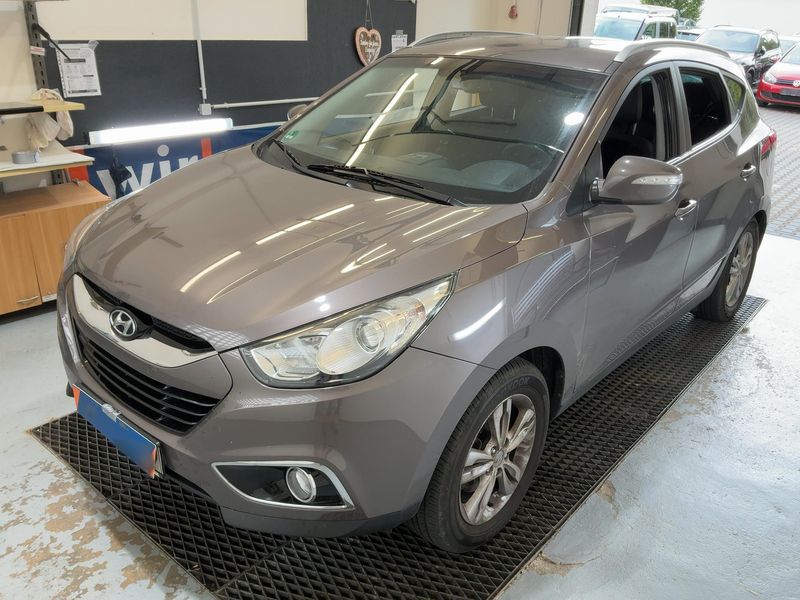Hyundai ix35 2.0 CRDi — 1/8