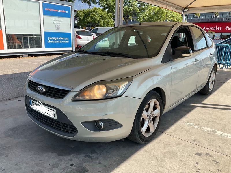 Ford Focus 1.6 TDCi — фото 1
