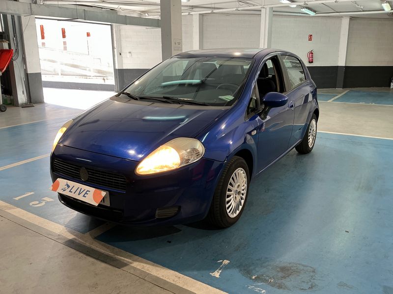 Fiat Grande Punto 1.4 — фото 1