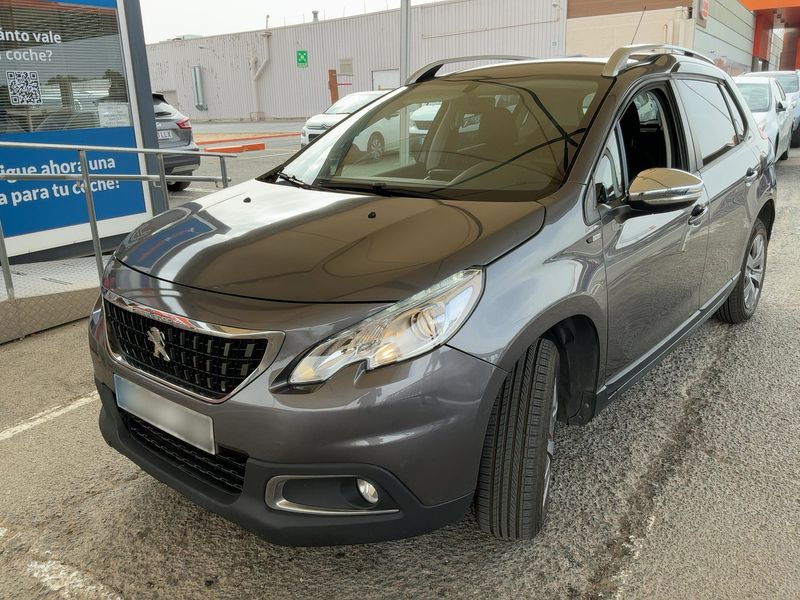 Peugeot 2008 1.2 e-VTi — 1/8