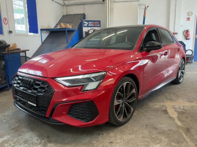 Audi S3 Sportback 2.0 TFSI — 1/8