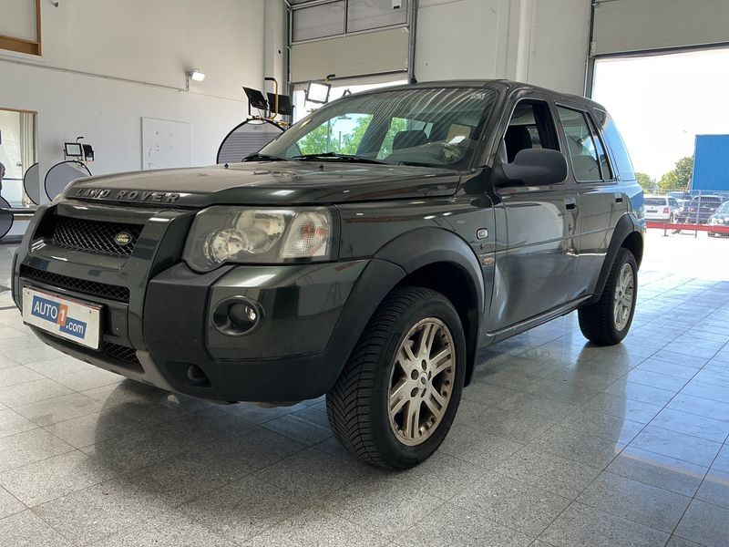 Land Rover Freelander 2.0 Td4 — 1/8