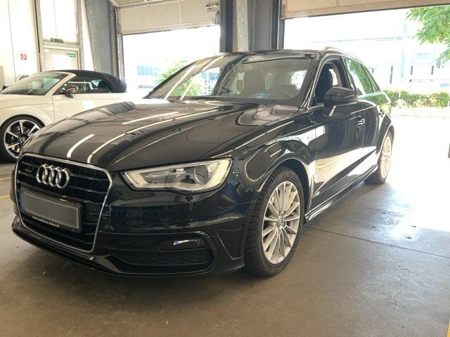 Audi A3 Sportback 2.0 TDI — фото 1