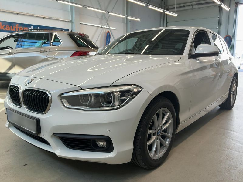 BMW 1er 120i — фото 1