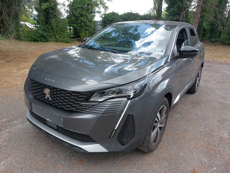 Peugeot 3008 1.2 PureTech — 1/8