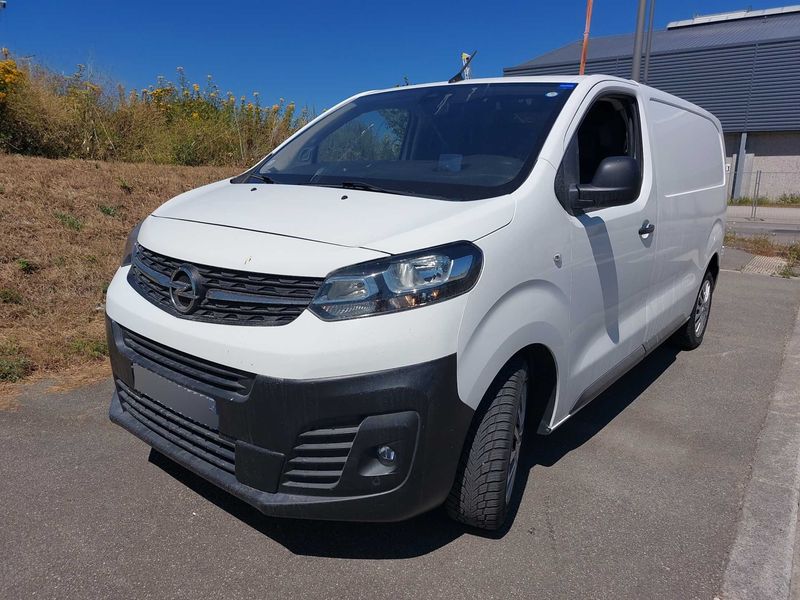 Opel Vivaro 2.0 Diesel — 1/8