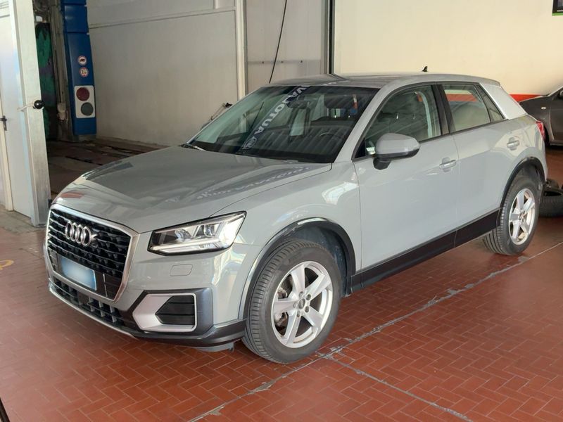 Audi Q2 1.6 TDI — фото 1