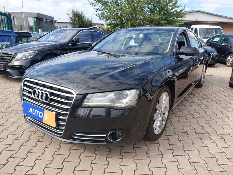 Audi A8 3.0 V6 TDI — фото 1