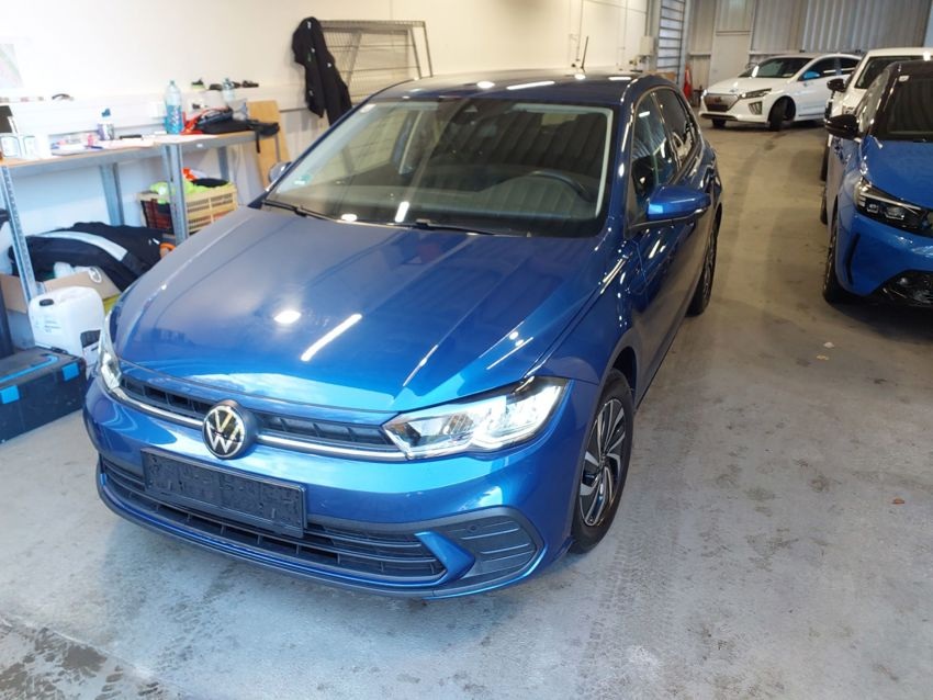 Volkswagen Polo 1.0 TSI — фото 1