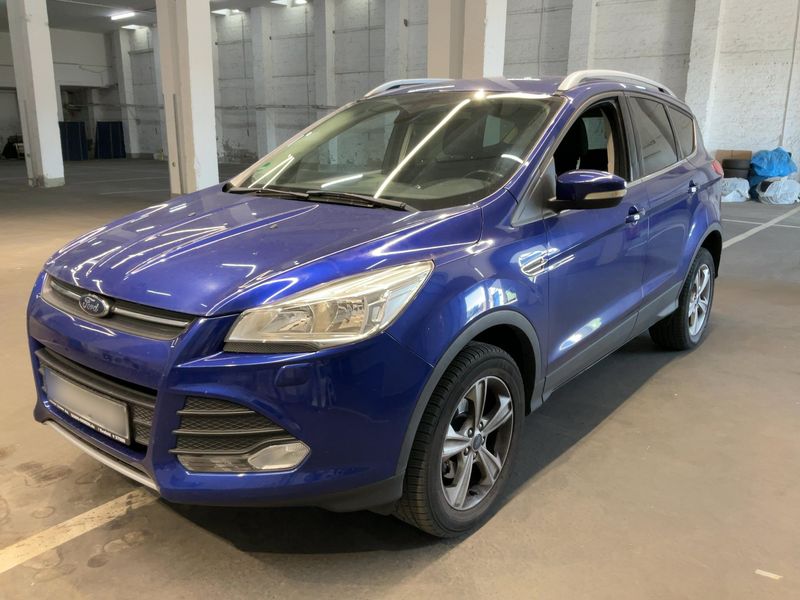 Ford Kuga 1.5 EcoBoost — 1/8