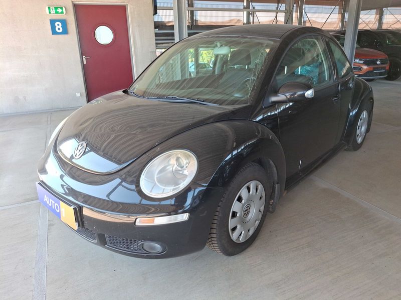 Volkswagen New Beetle 1.9 TDI — фото 1