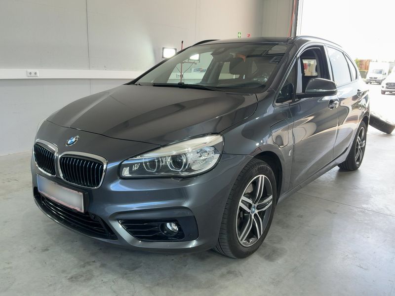 BMW 2er 225xe Active Tourer — фото 1
