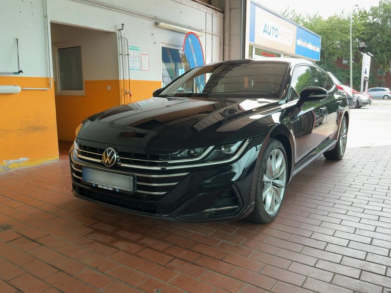 Volkswagen Arteon Shooting Brake 2.0 TDI — 1/8