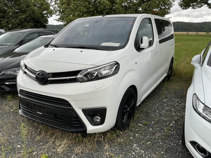 Toyota ProAce Verso 2.0 D-4D — фото 1