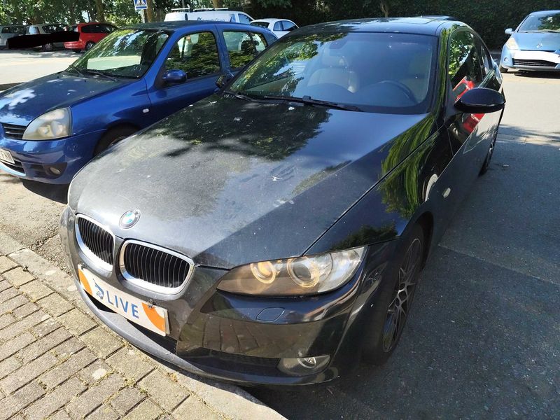 BMW 3er 320i — фото 1
