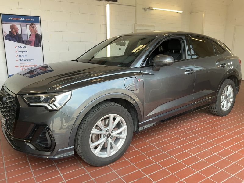 Audi Q3 Sportback 45 TFSIe — фото 1