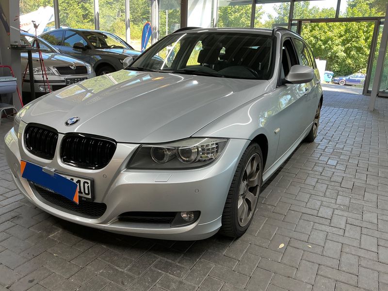 BMW 3er 318d — 1/8