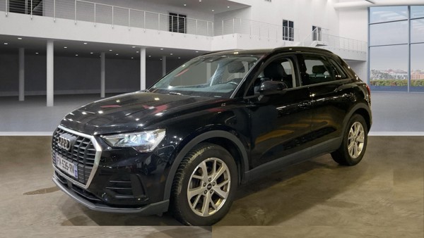 Audi Q3 Business line — 1/8