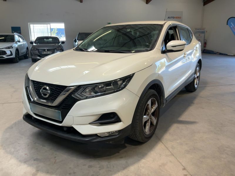 Nissan Qashqai 1.3 DIG-T — 1/8
