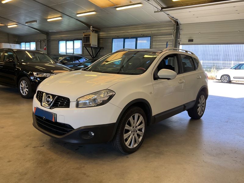 Nissan Qashqai 1.6 dCi — 1/8