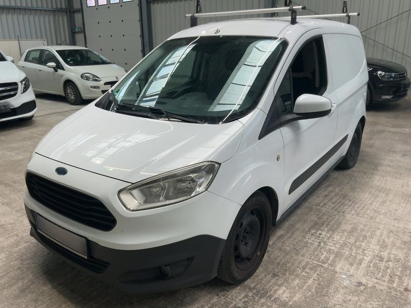 Ford Transit 1.5 TDCi — фото 1