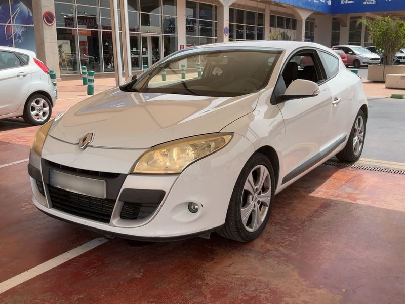 Renault Megane 1.5 dCi — 1/8