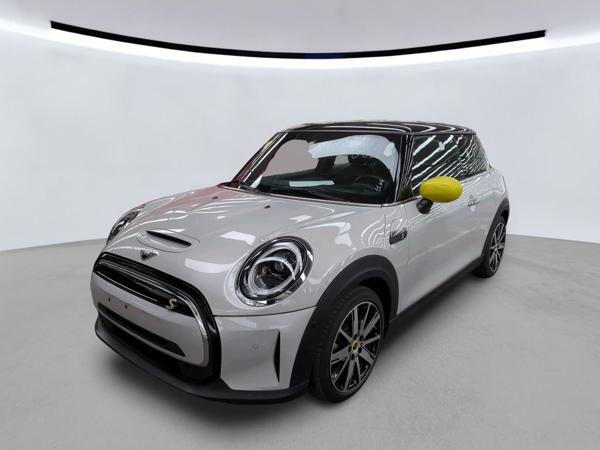 MINI MINI MINI Yours Trim — 1/8