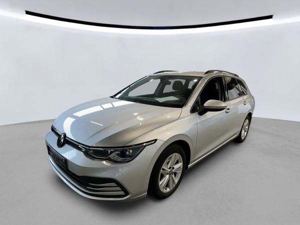 Volkswagen Golf Life — 1/8