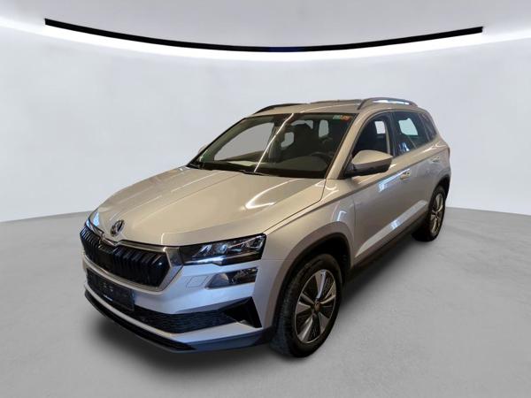 SKODA Karoq Ambition — 1/8
