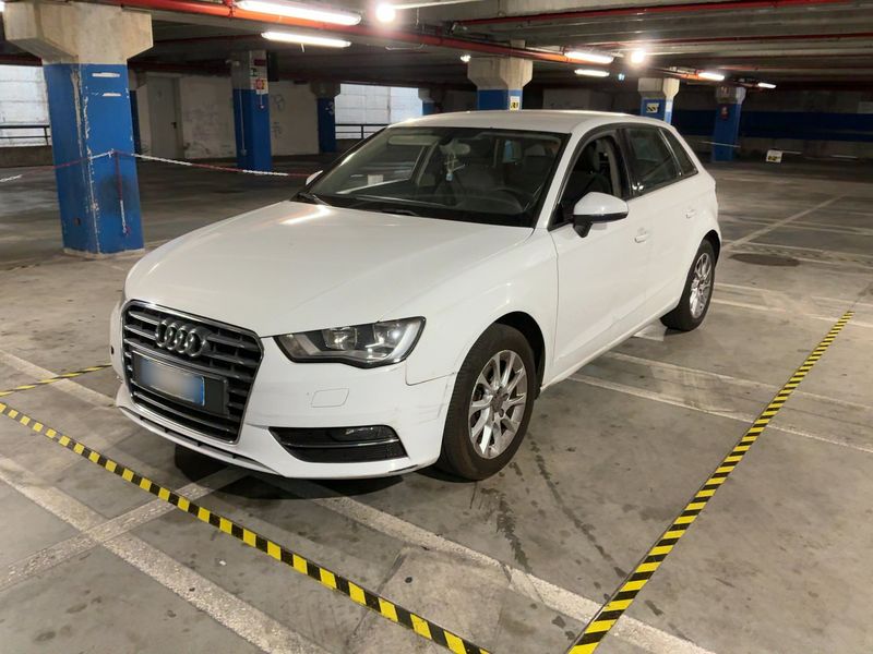 Audi A3 Sportback 1.6 TDI — 1/8