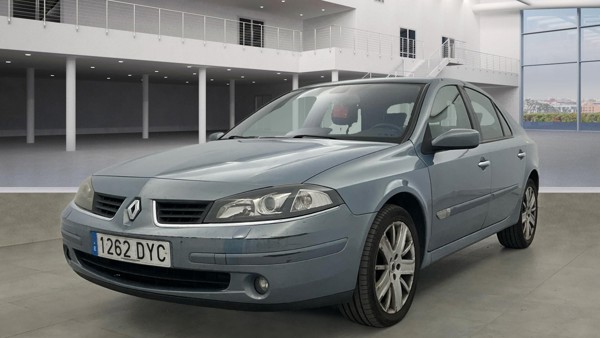 Renault Laguna diesel — 1/8