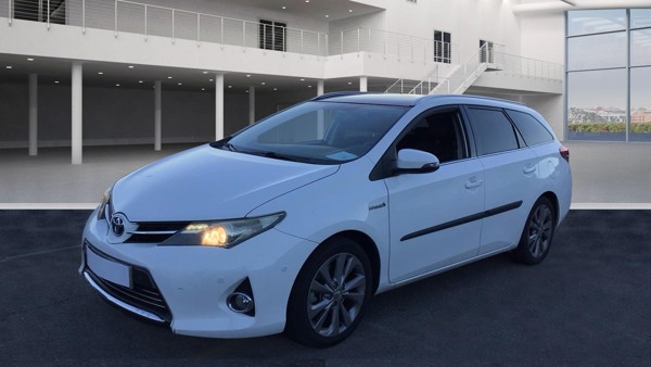 Toyota Auris Style — 1/8