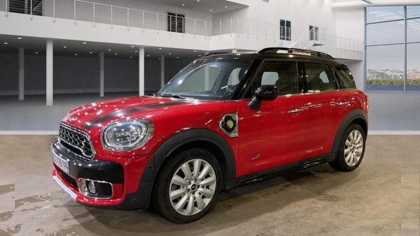 MINI COUNTRYMAN Cooper SE Business — 1/8
