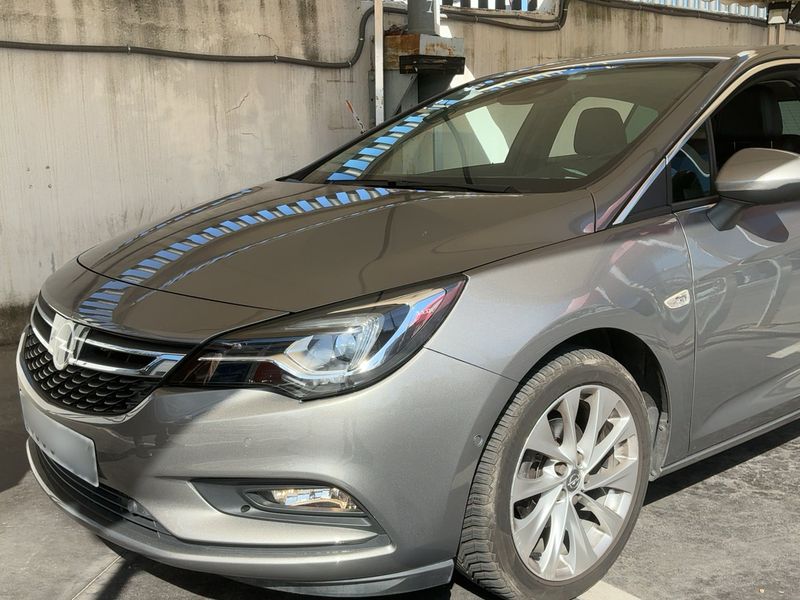 Opel Astra 1.4 SIDI Turbo — фото 1