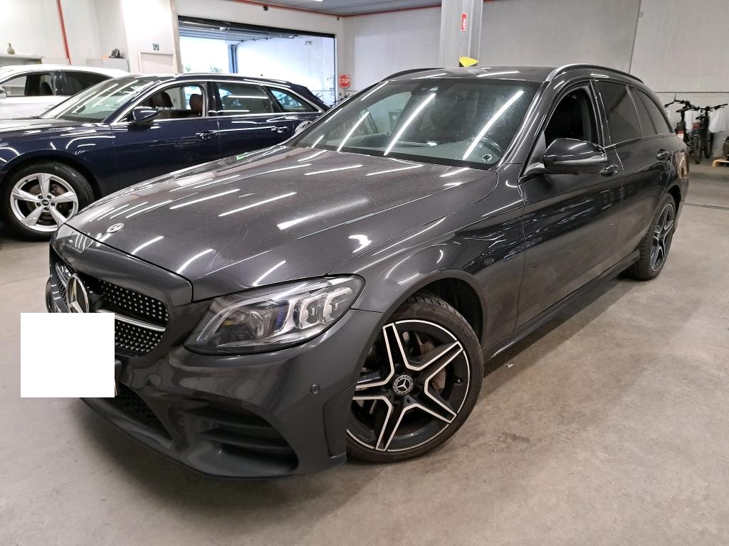 Mercedes-Benz C-Klasse C 300e — 1/8