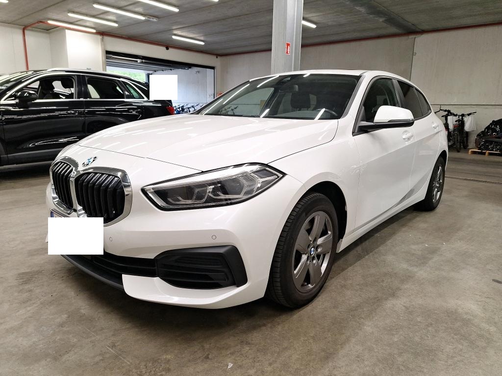 BMW 1er 118i — 1/8