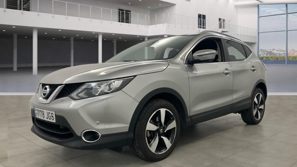 Nissan Qashqai — 1/8
